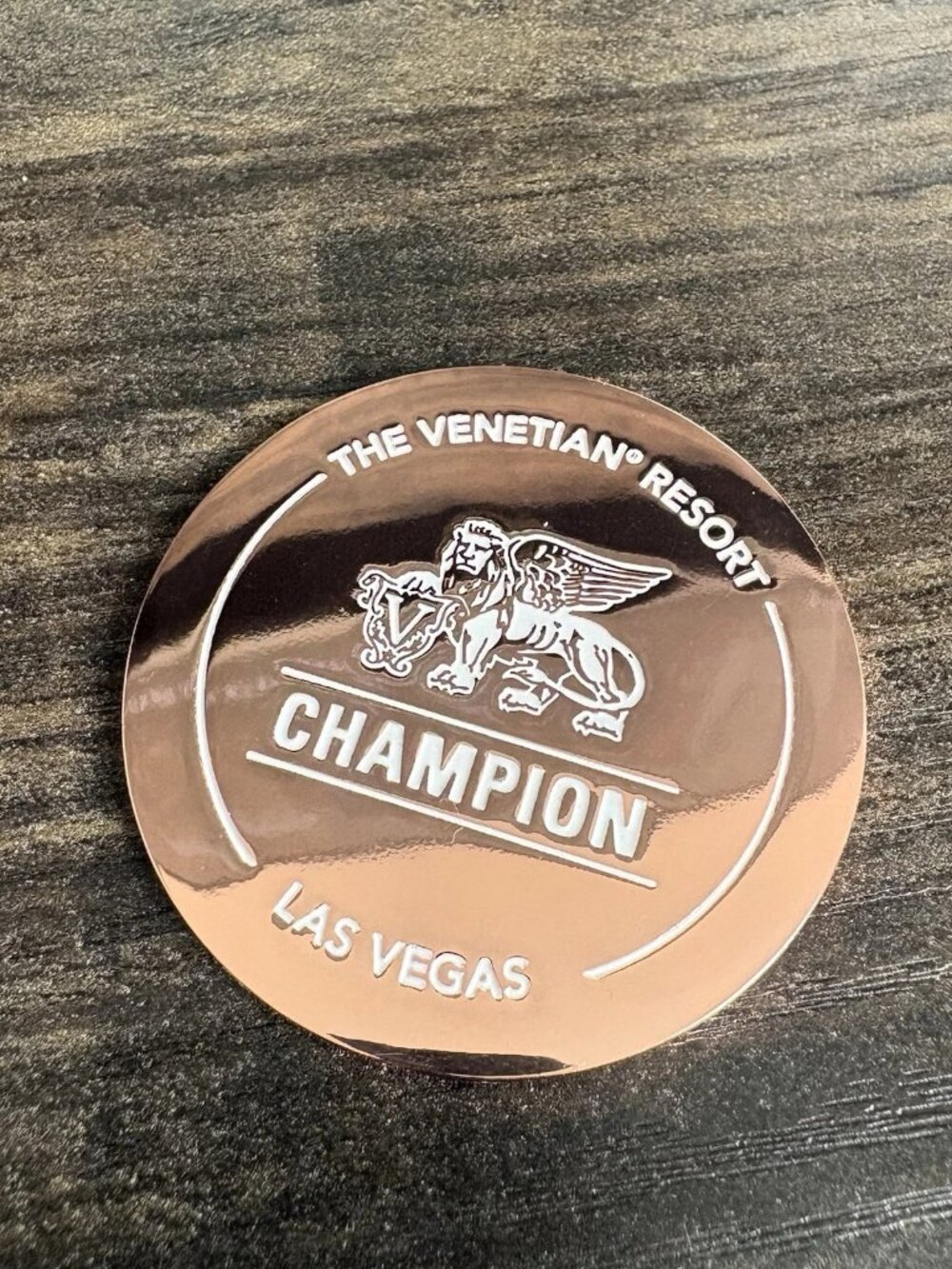 VENETIAN DEEP STACK CHAMPION - POKER CHIP CARD GUARD COLLECTIBLE 50MM LARGE SIZE